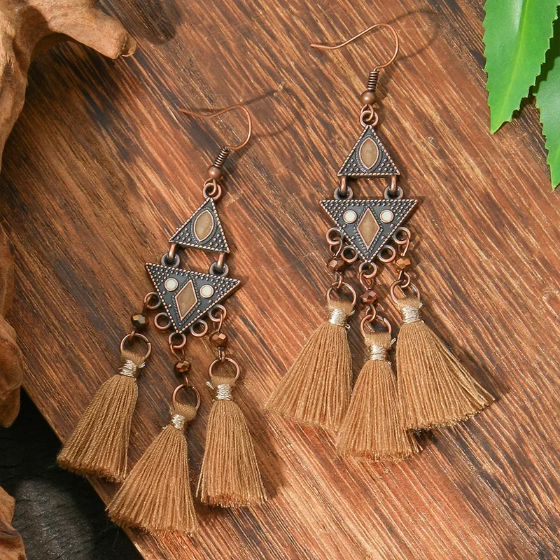 Boucles d'Oreilles avec Pompoms