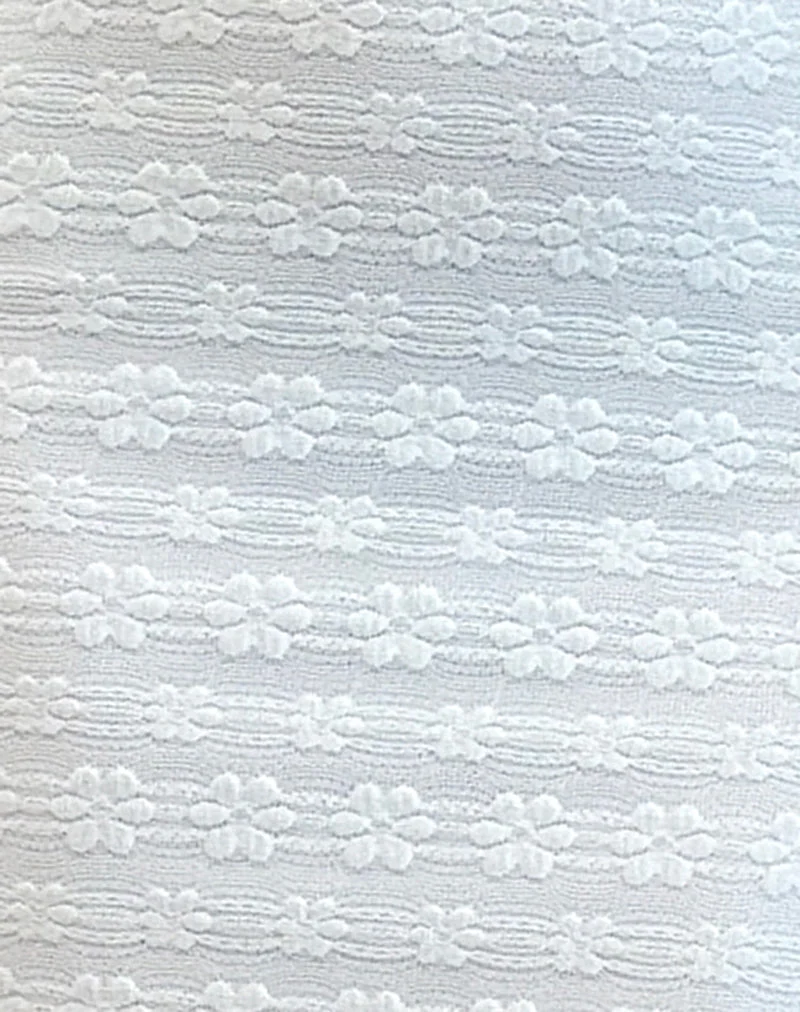 Robe longue Labuan en dentelle Celosia White