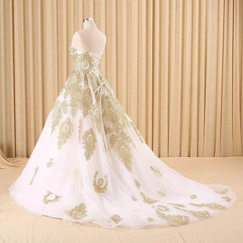 Robe de mariée chic sans bretelles en dentelle dorée, robe de bal