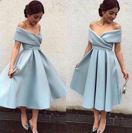 Robe de bal bleu clair, épaules dénudées, robe de remise de diplôme courte