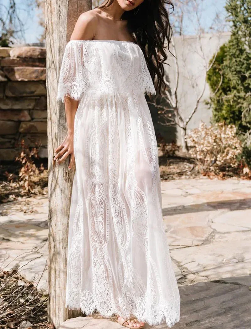 Robe col bardot en dentelle