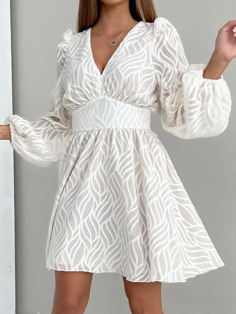 Robe Blanche en Dentelle pour Femme