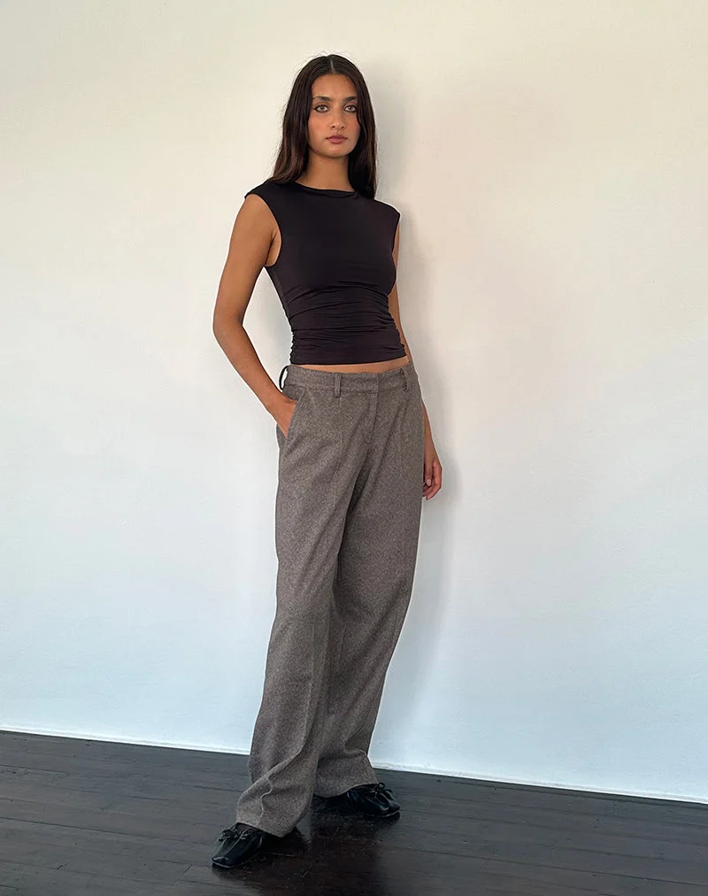 Pantalon tailleur à taille basse Sirkia en brun foncé