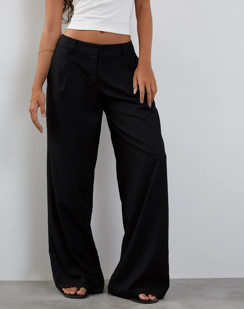 Salisu Wide Leg Trouser in Tailoring Black (pantalon à jambes larges)