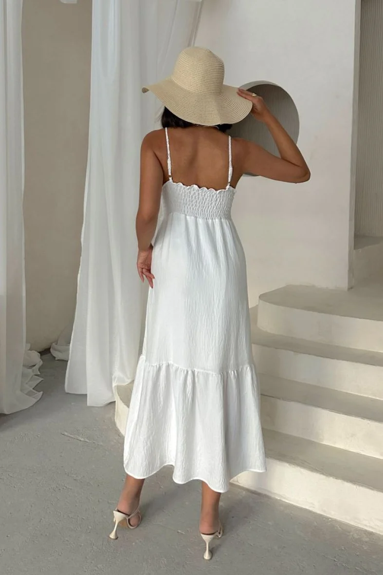 Robe blanche bohémienne