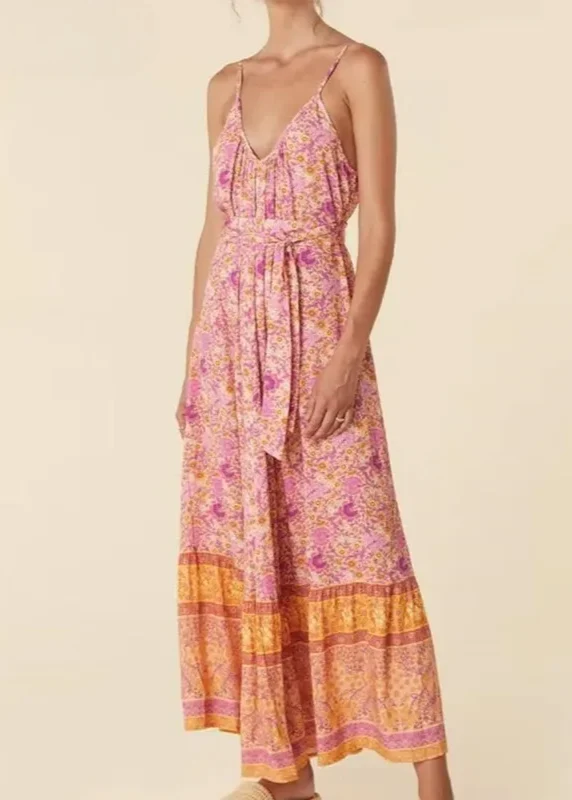 Robe longue rose fleurie Bohème