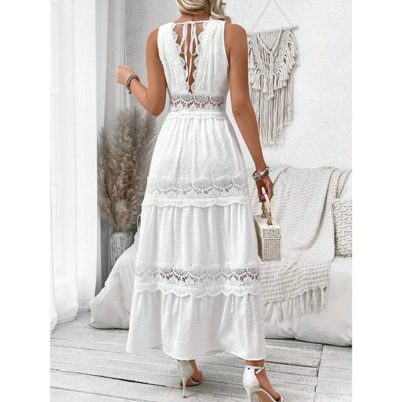 Robe bohème blanche longue en dentelle et broderie