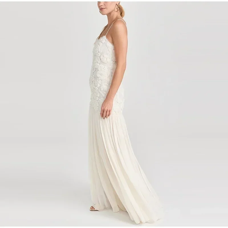 Robe blanche jacquard chic