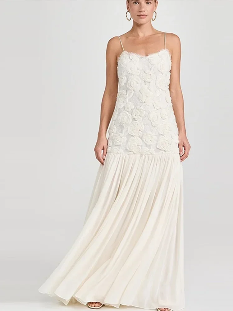 Robe blanche jacquard chic