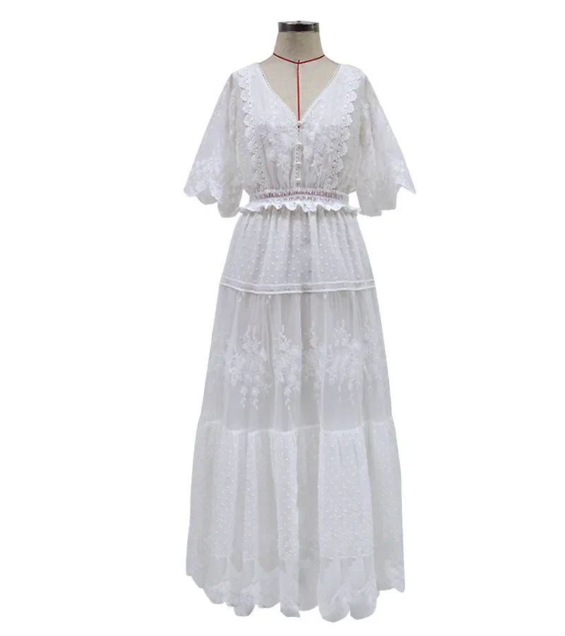 Robe longue blanche hippie