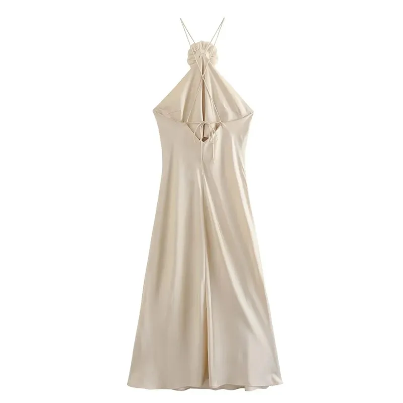 Robe creme satin dos nu