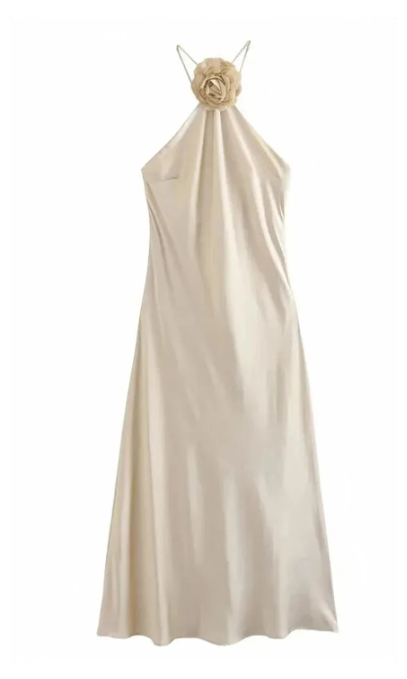 Robe creme satin dos nu