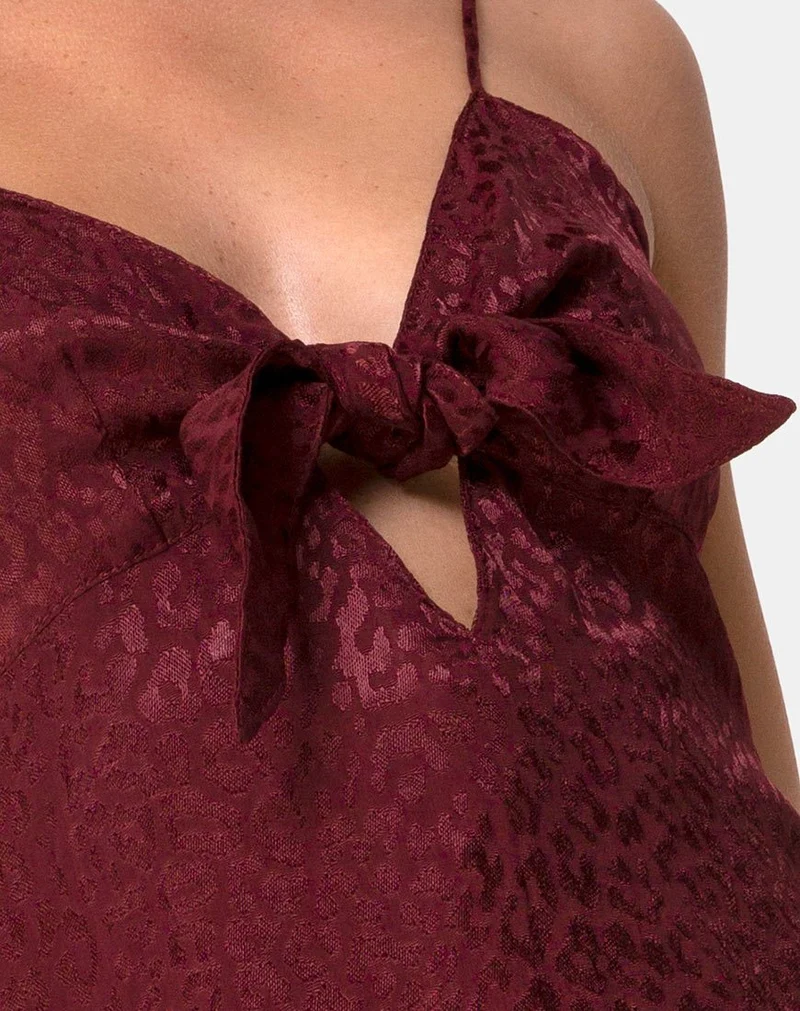 Robe Ronina en satin Cheetah Burgundy