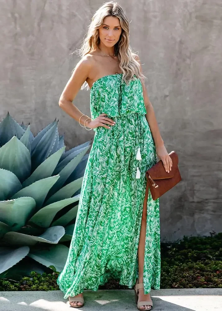 Robe longue verte bustier sans manches à fleurs
