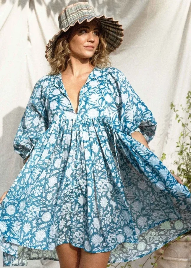 Robe ample florale bleu ciel