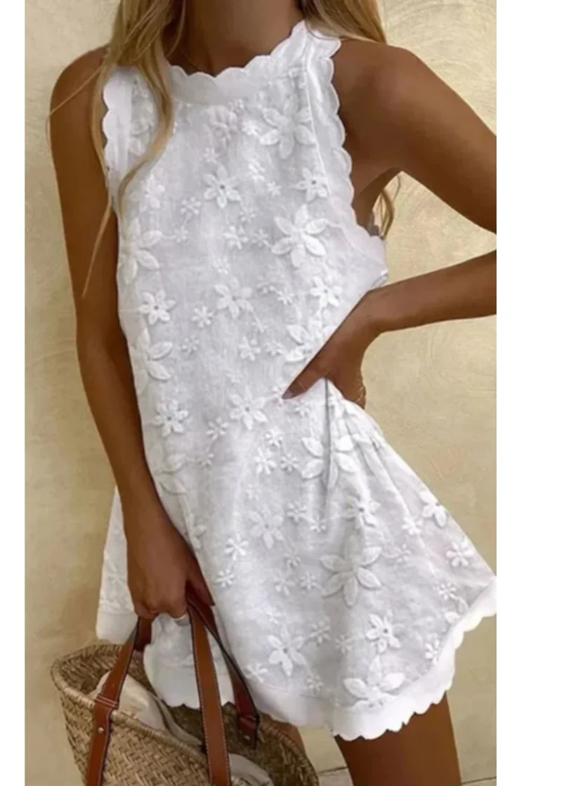 Robe Blanche Broderie Fleurs