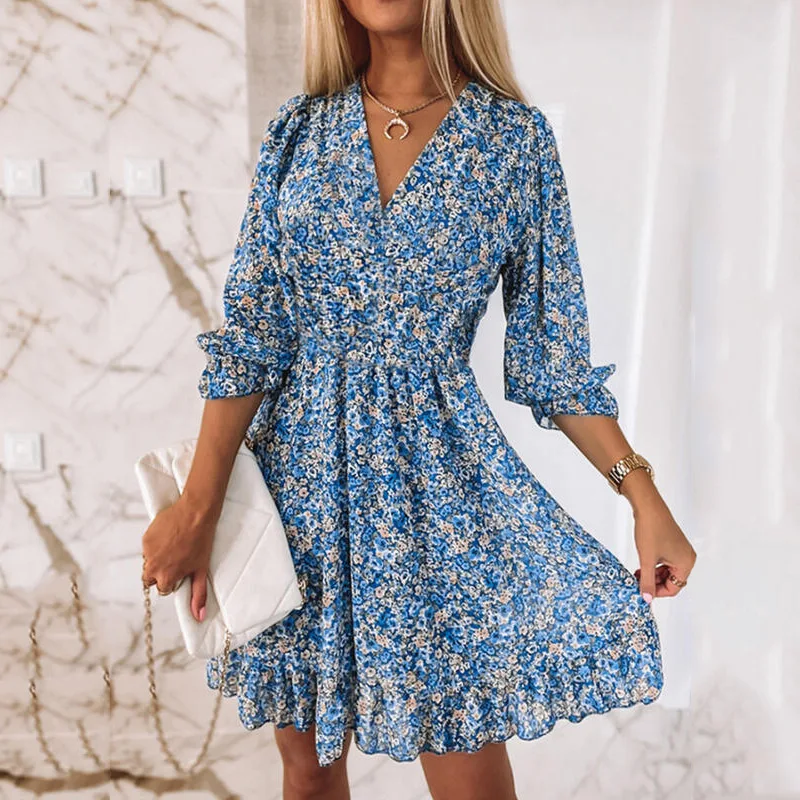 Robe à fleurs courte bleue bohème