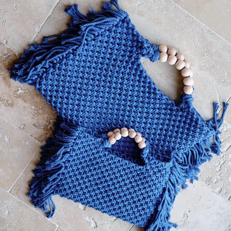 Sac en crochets à franges bleu