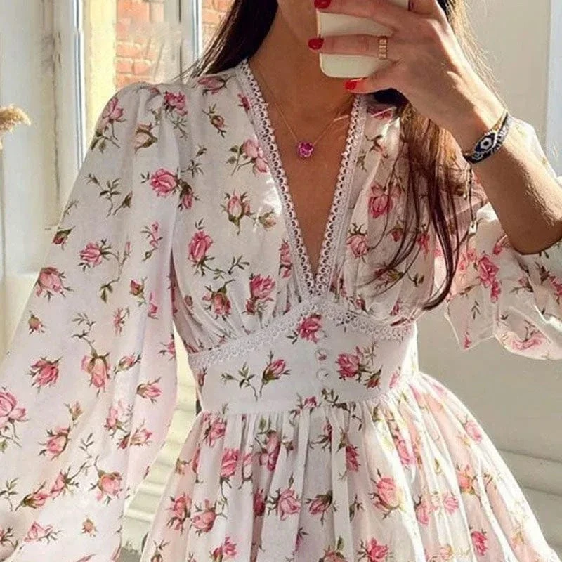 Robe invitée mariage fleurie courte