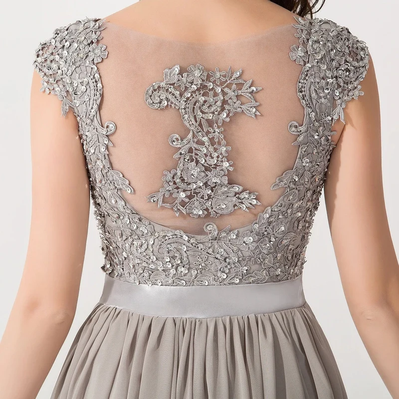 Robe de soirée longue haut en dentelle