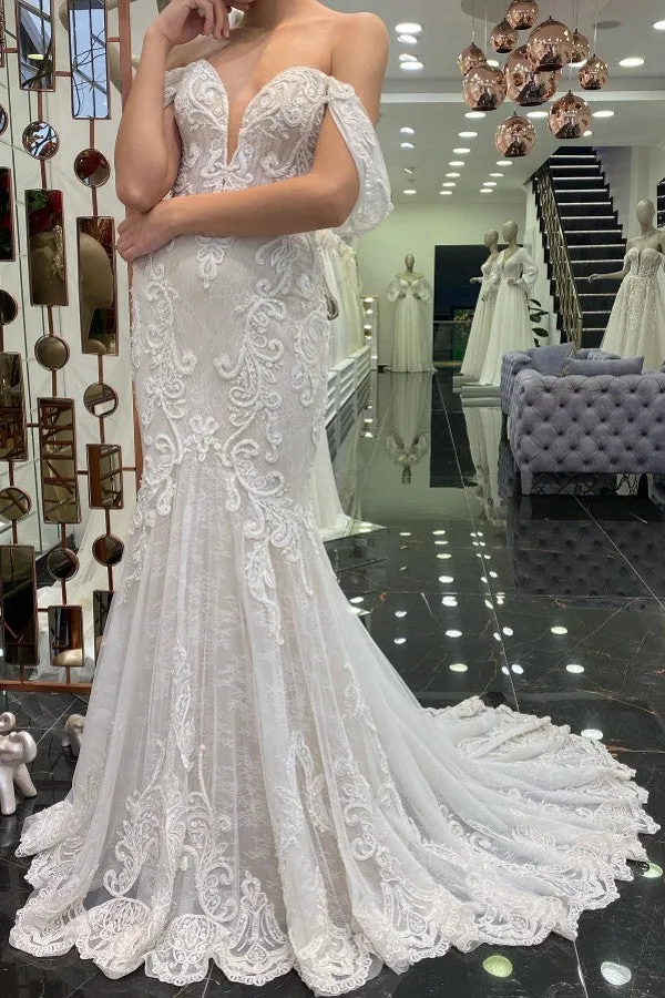 Robe de mariée sirène élégante à épaules dénudées avec détails exquis en tulle et dentelle