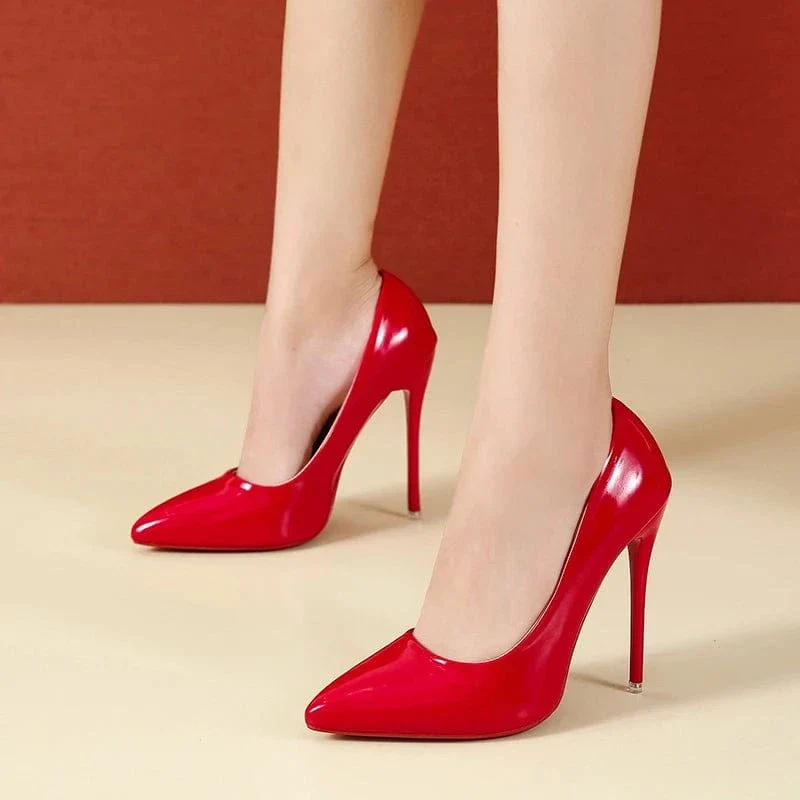 Talons aiguilles rouges