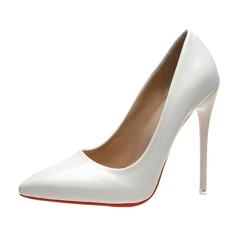 Talons aiguilles blancs