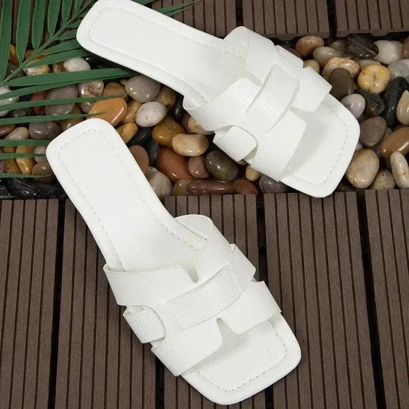 Claquettes blanches pour femme