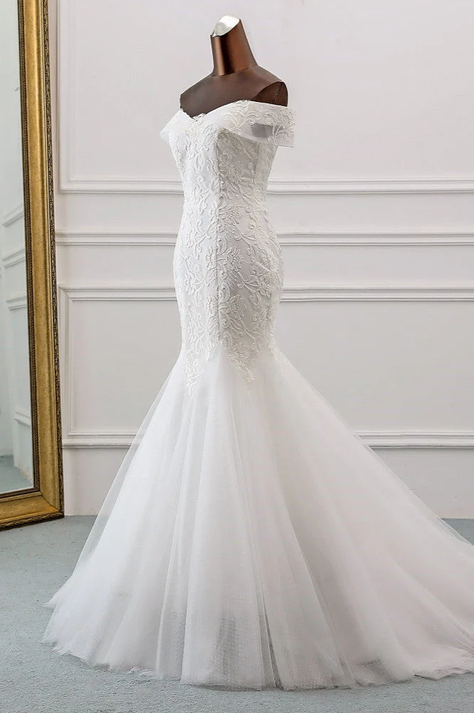 Robe de mariée sirène élégante à épaules dénudées avec appliques en tulle et dentelle