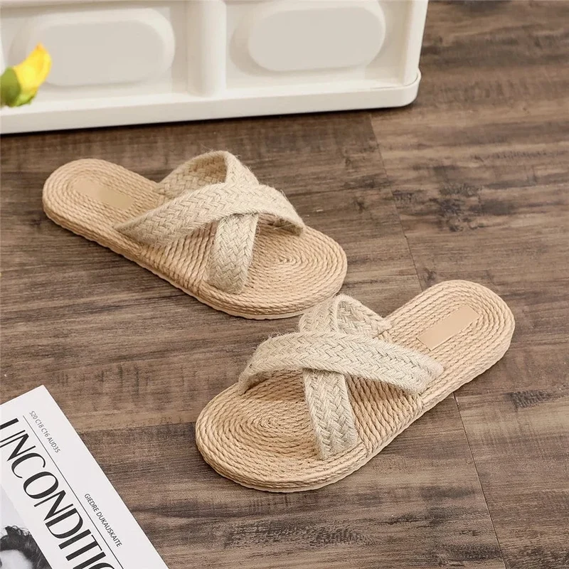 Sandales tressées pour femme