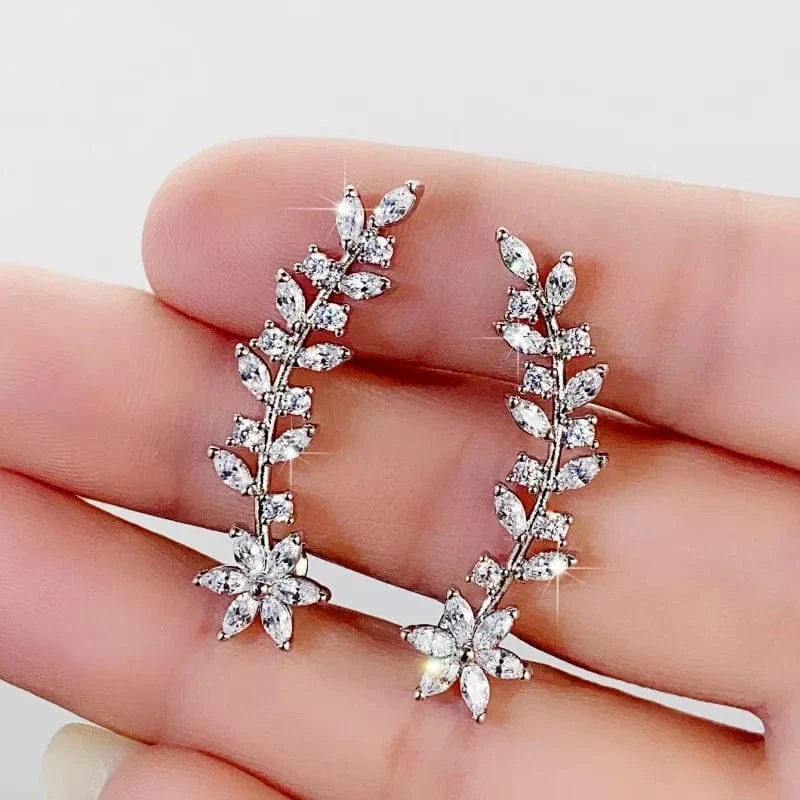 Boucles d'oreilles grimpantes zircons