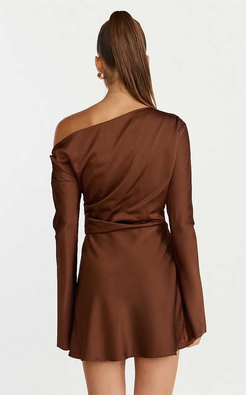 Sienna Mini Dress - Tipped Shoulder Long Sleeve Dress in Chocolate