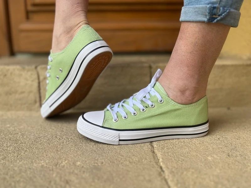 Baskets Julia vert