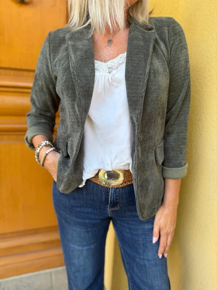 Veste tailleur en velours Sandra kaki