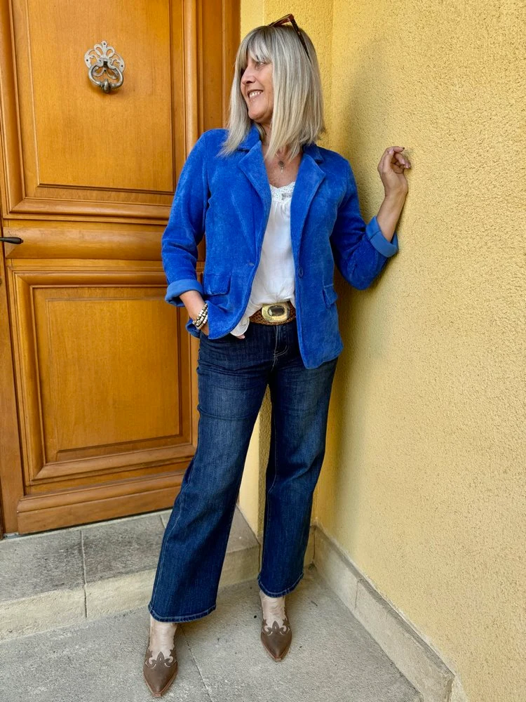 Veste tailleur en velours Sandra bleu roi