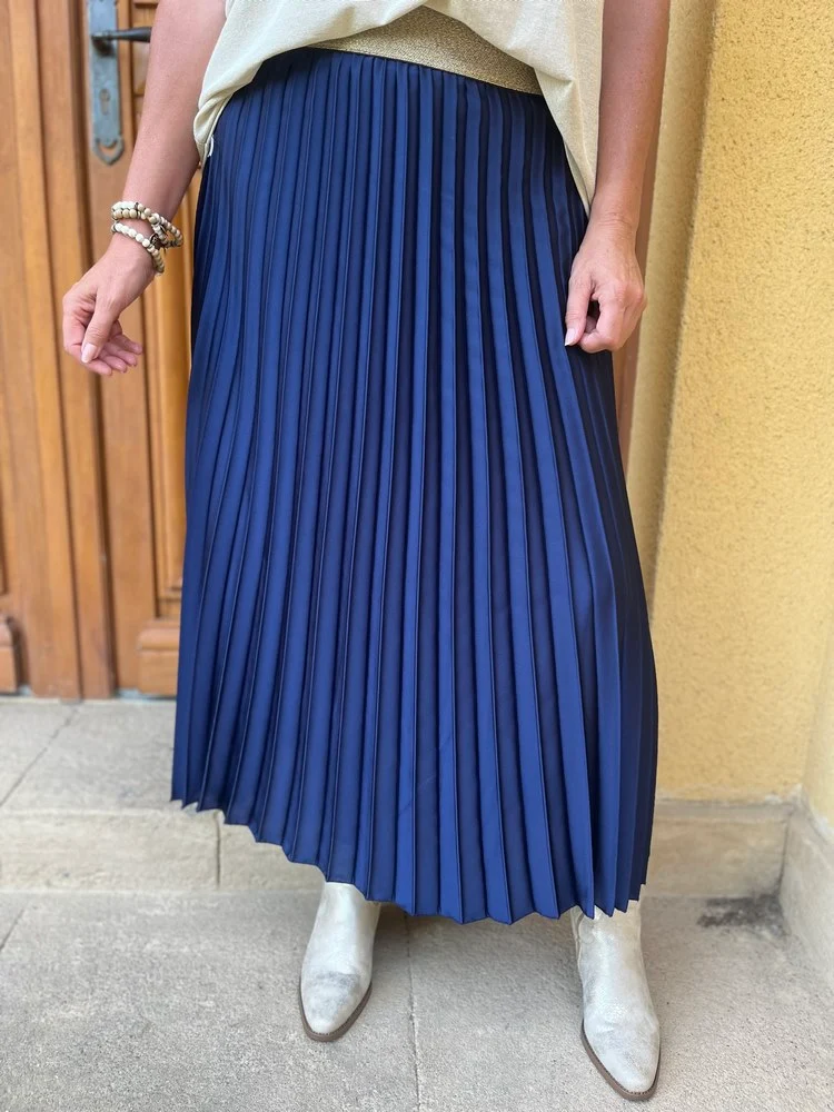 Jupe plissée satinée Jaya bleu marine