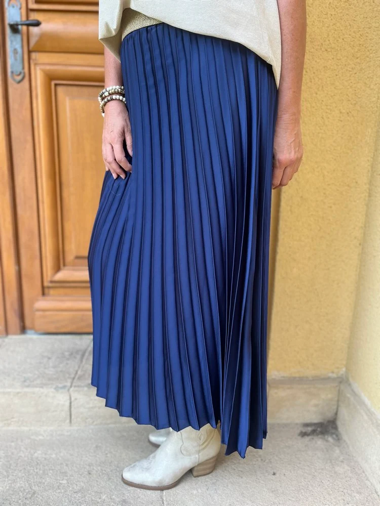 Jupe plissée satinée Jaya bleu marine