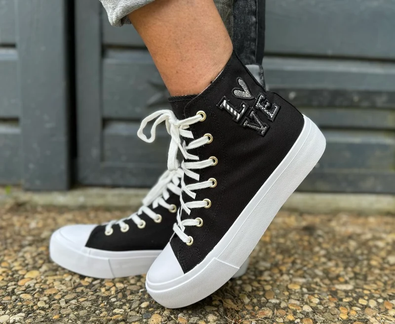 Baskets montantes Love noir