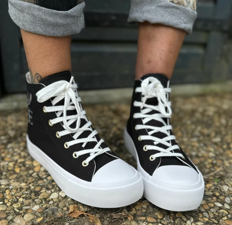 Baskets montantes Love noir