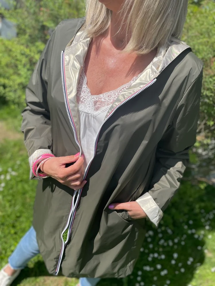 Veste imperméable Laura réversible longue kaki et doré