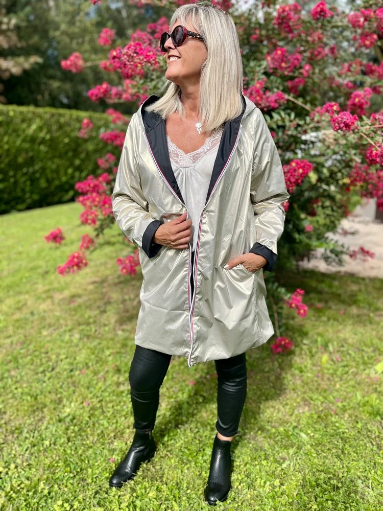 Veste imperméable Laura réversible longue noir et doré