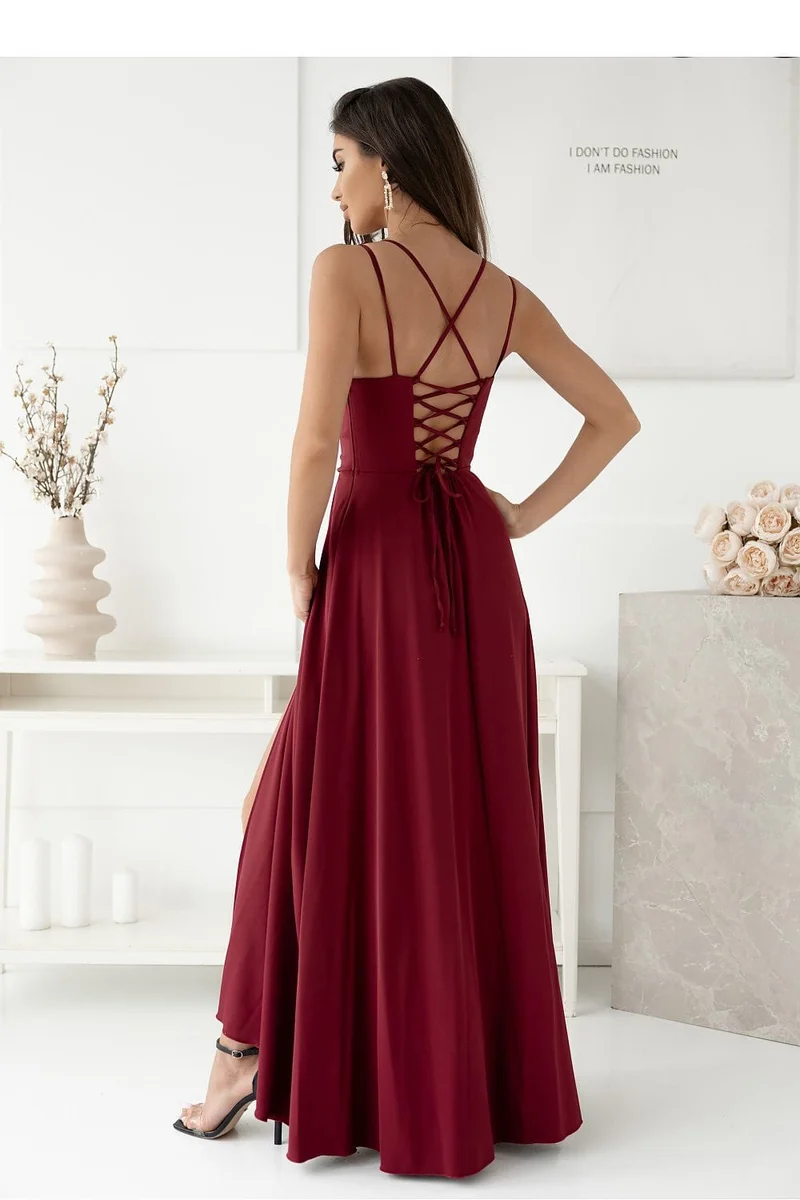 Robe de soirée longue fendue chic