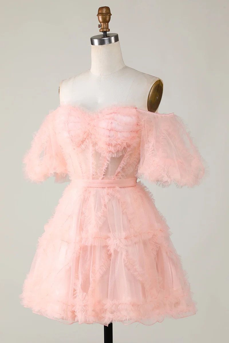 Robe de soirée courte trapèze en tulle rose blush à épaules dénudées