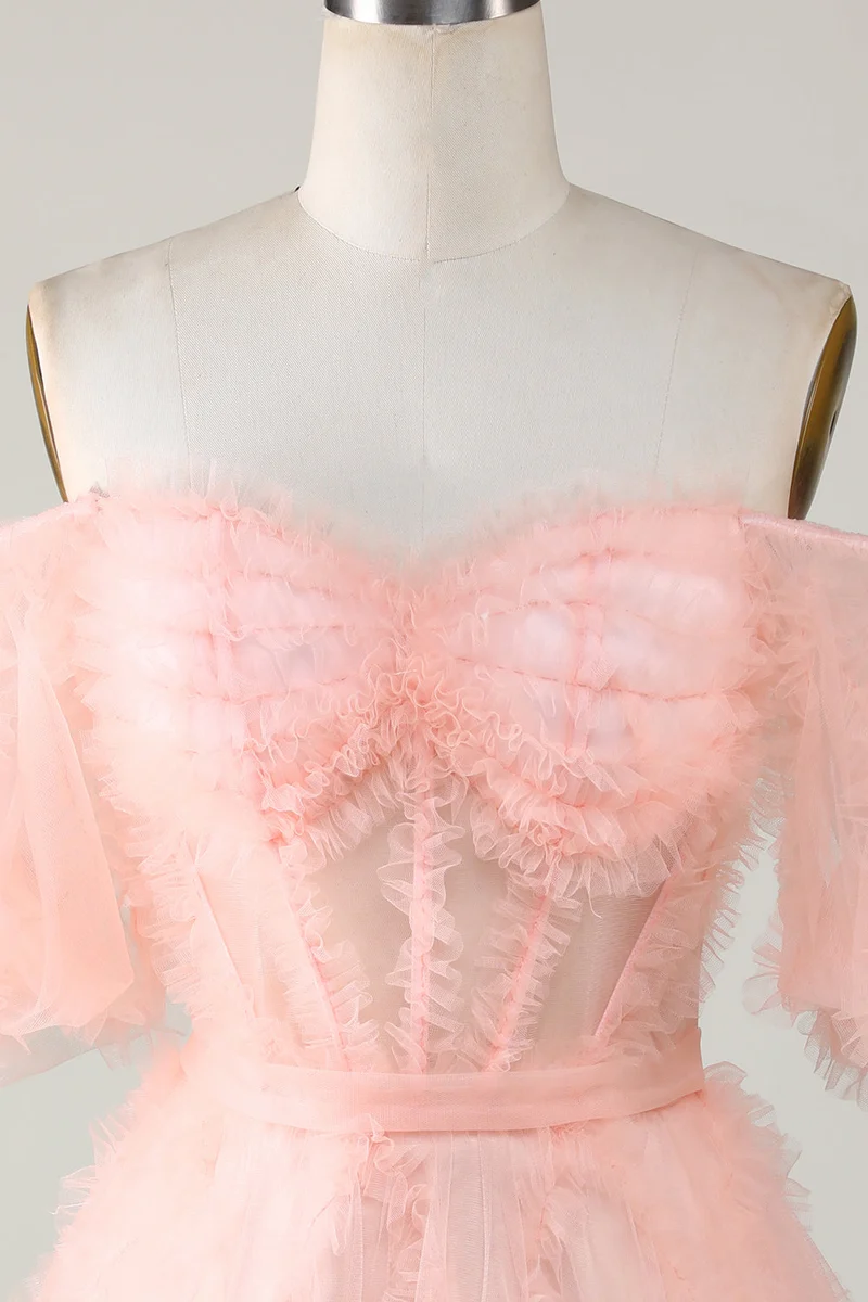 Robe de soirée courte trapèze en tulle rose blush à épaules dénudées