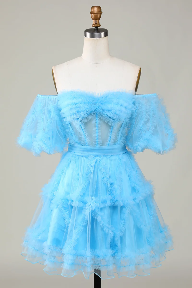 Robe de soirée courte en tulle bleu à épaules dénudées et coupe trapèze pour les fêtes