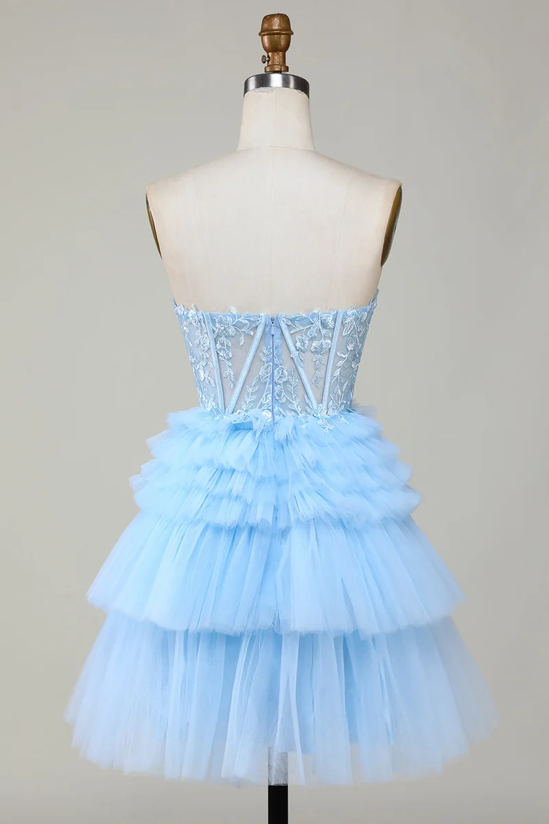 Robe de soirée corset à décolleté en cœur : coupe trapèze, volants, sans bretelles, mini-robe de soirée