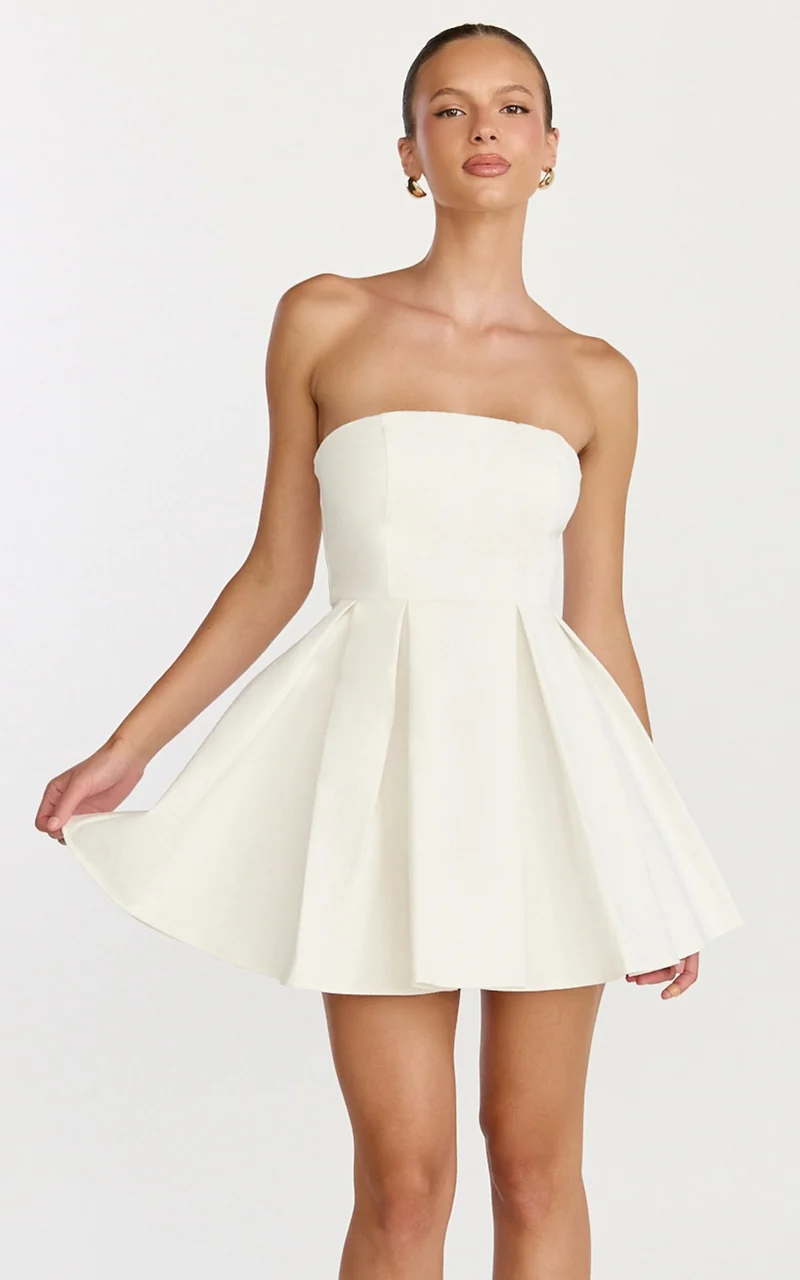 Avery Mini Dress - Strapless Fitted Bodice Full Pleated Skirt Dress in Off White