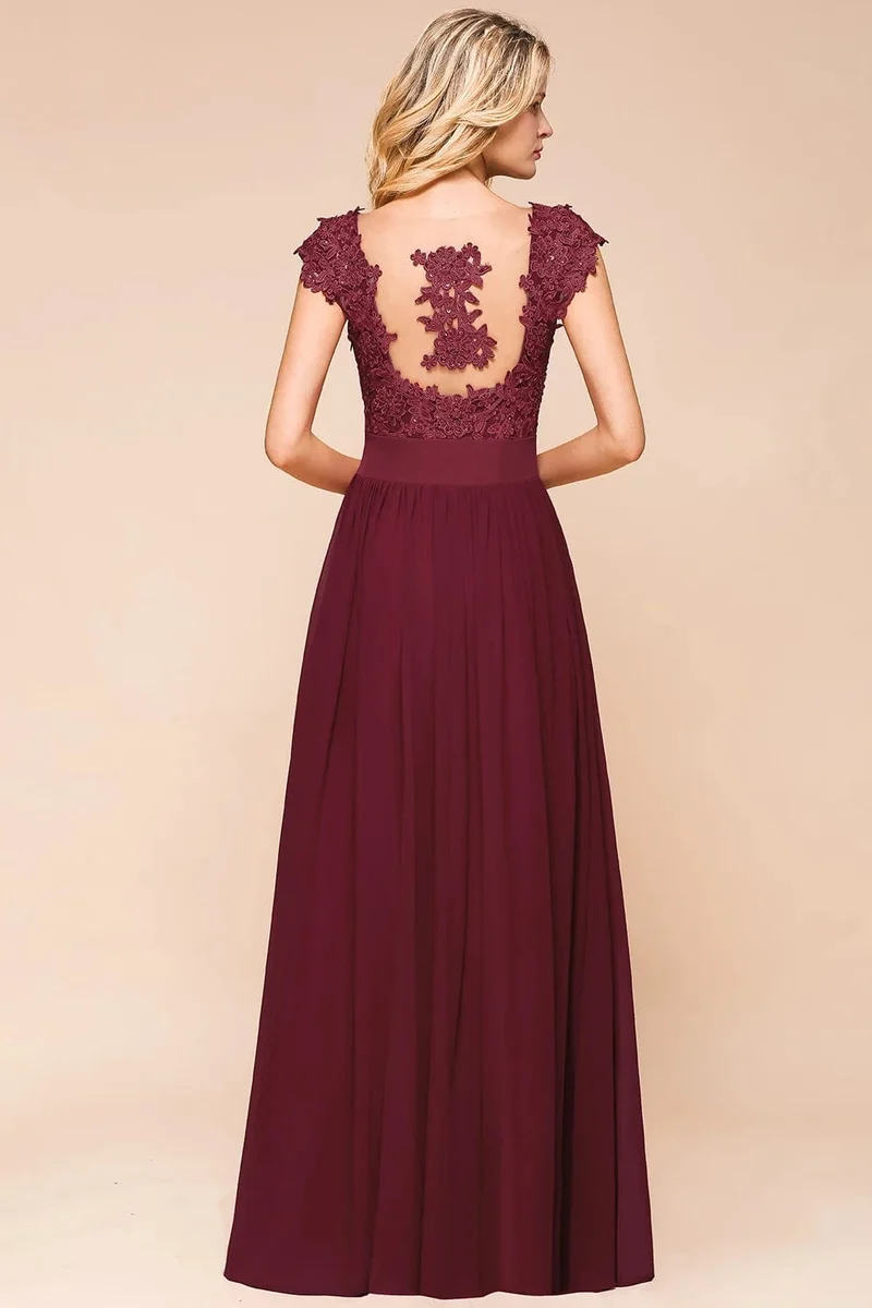 Robe demoiselle d'honneur avec appliqués en dentelle