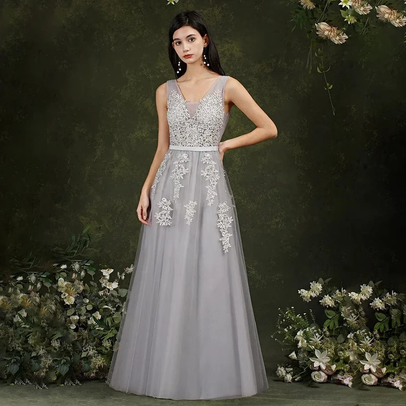 Robe en tulle longue avec appliqués
