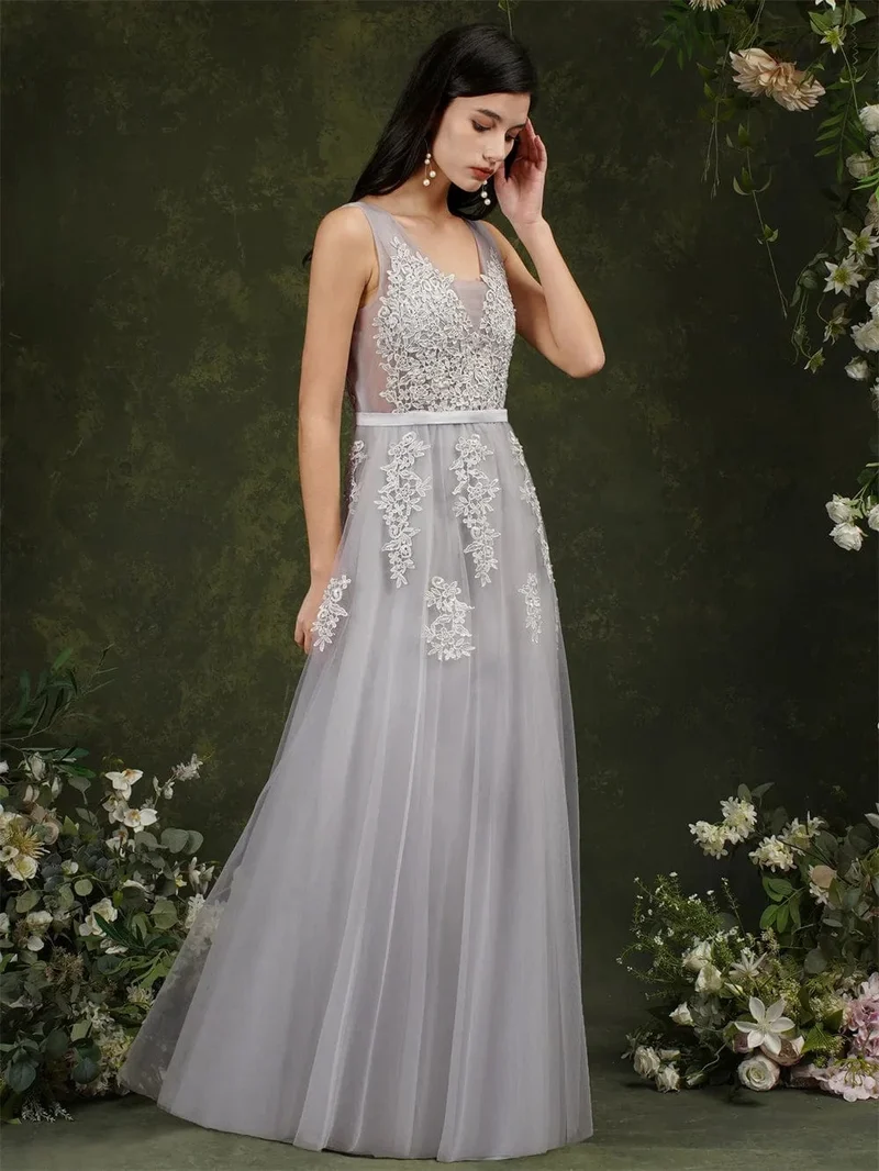 Robe en tulle longue avec appliqués